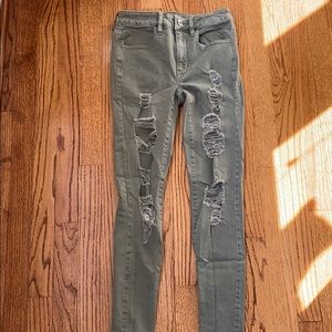 Green/grey HIGHWAISTED ripped jeggins